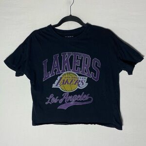 NBA Black Purple Yellow LA Lakers Graphic Tee Cropped Baby Tee T Shirt M